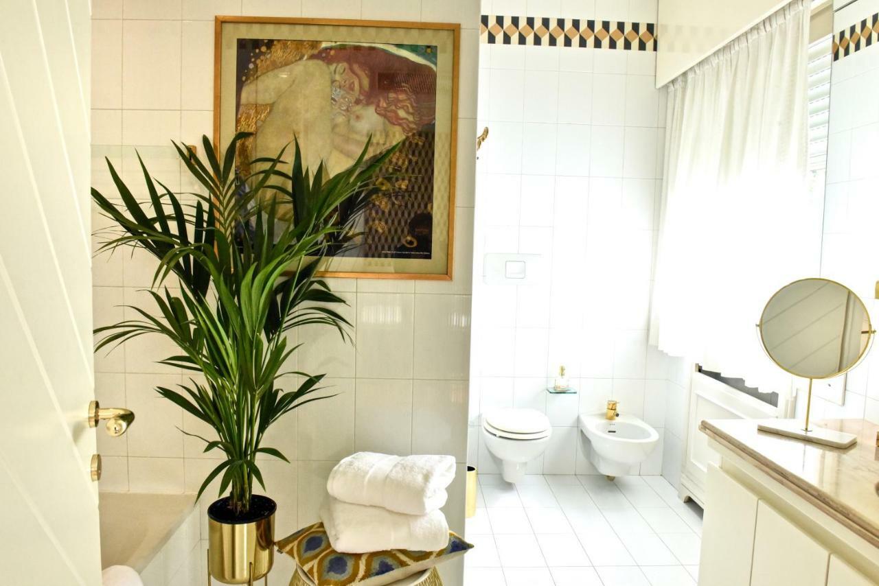 La Via Romana Boutique Guest House Bordighera Exteriör bild