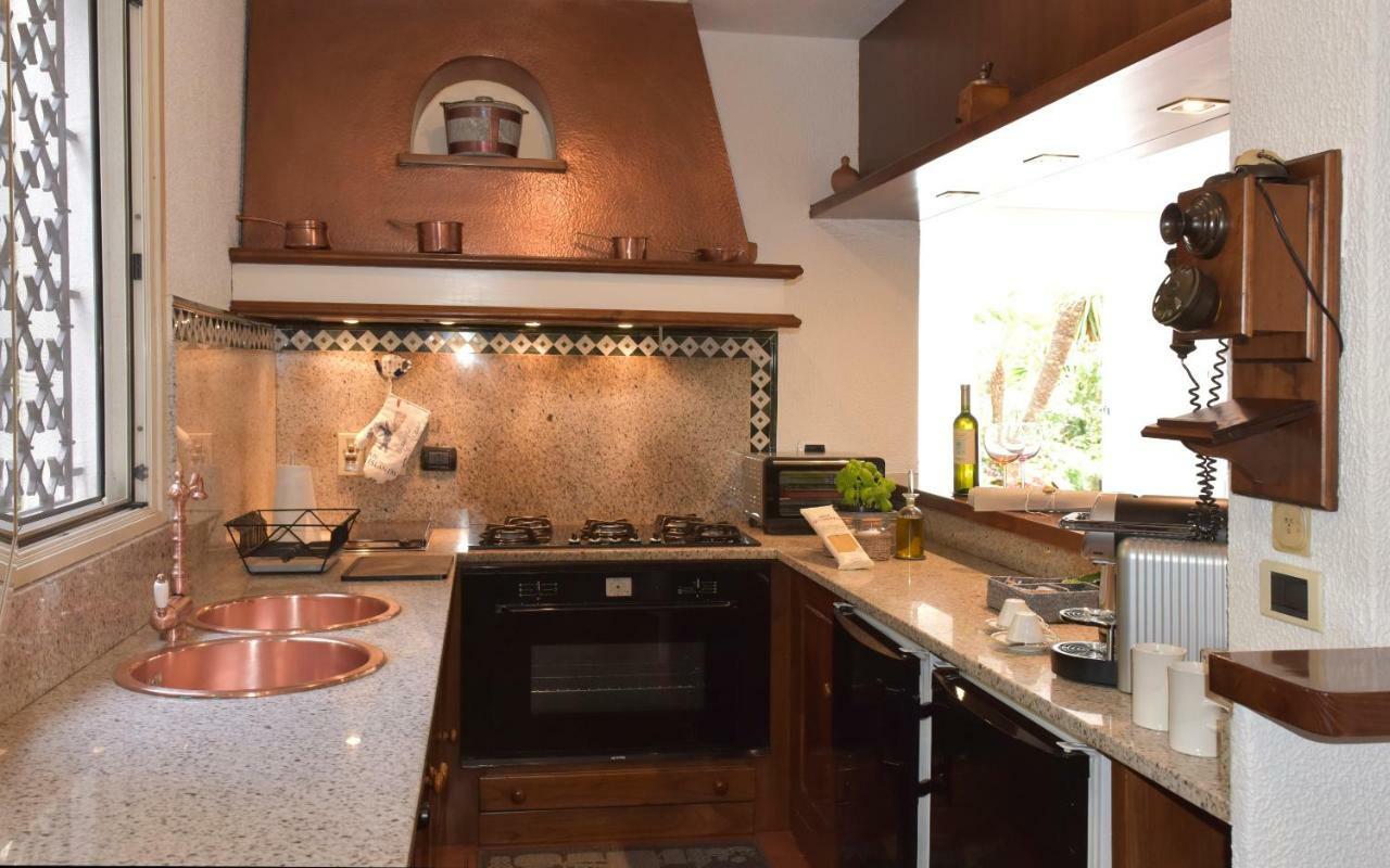 La Via Romana Boutique Guest House Bordighera Exteriör bild